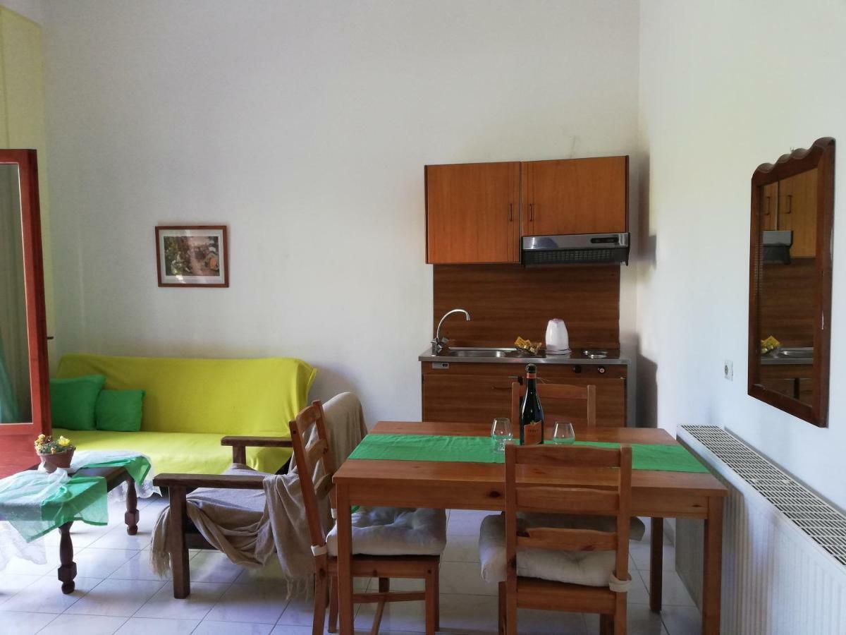 Thodora Appartments Sami  Dış mekan fotoğraf