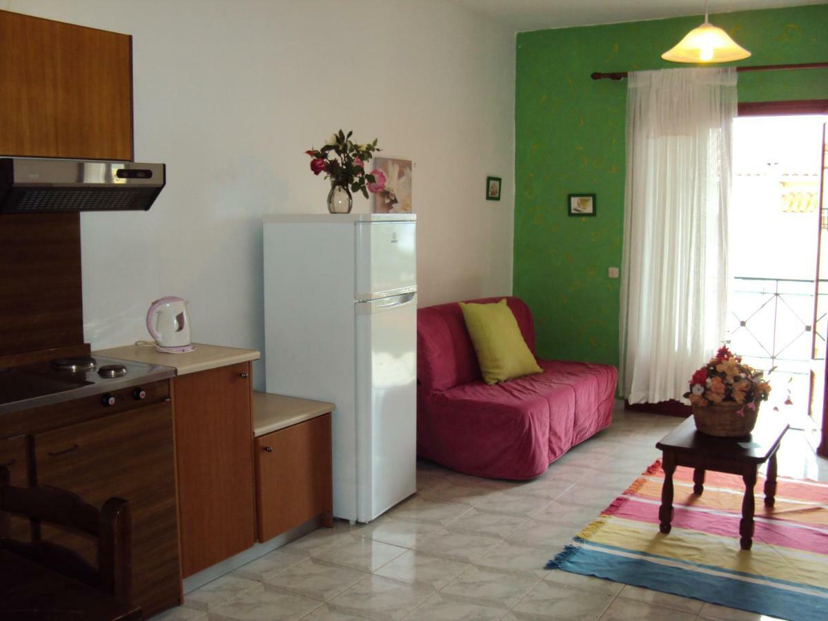 Thodora Appartments Sami  Dış mekan fotoğraf